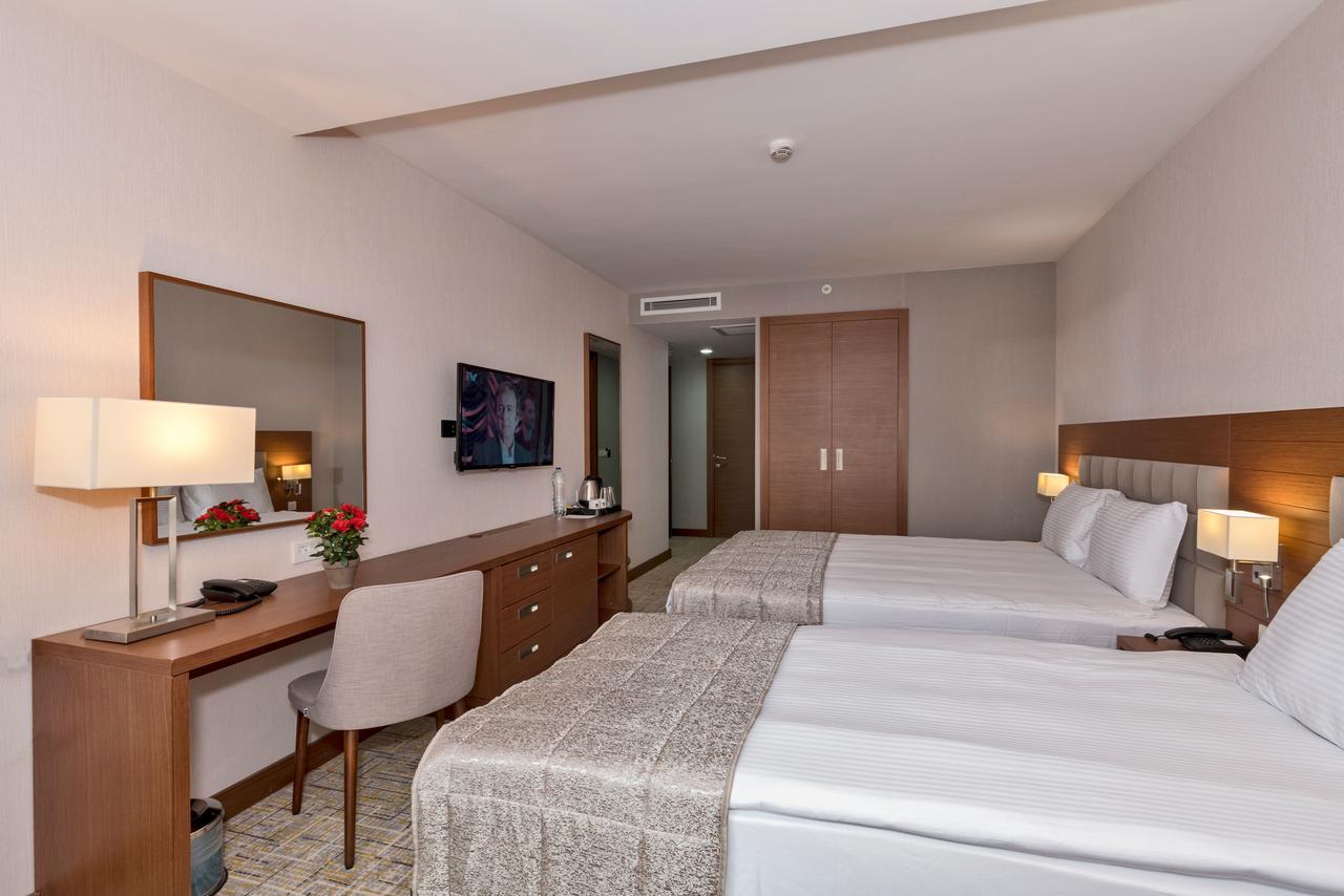 איסטמבול Land Park Hotel מראה חיצוני תמונה