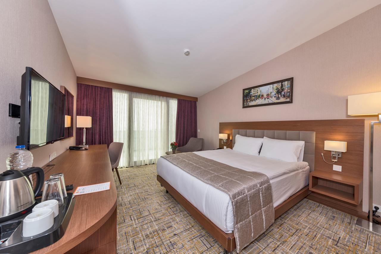 איסטמבול Land Park Hotel מראה חיצוני תמונה