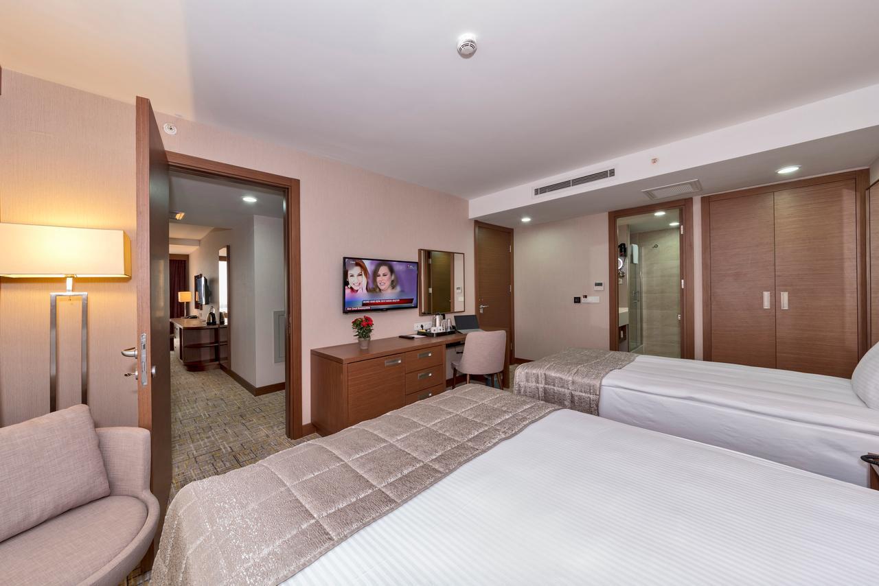 איסטמבול Land Park Hotel מראה חיצוני תמונה