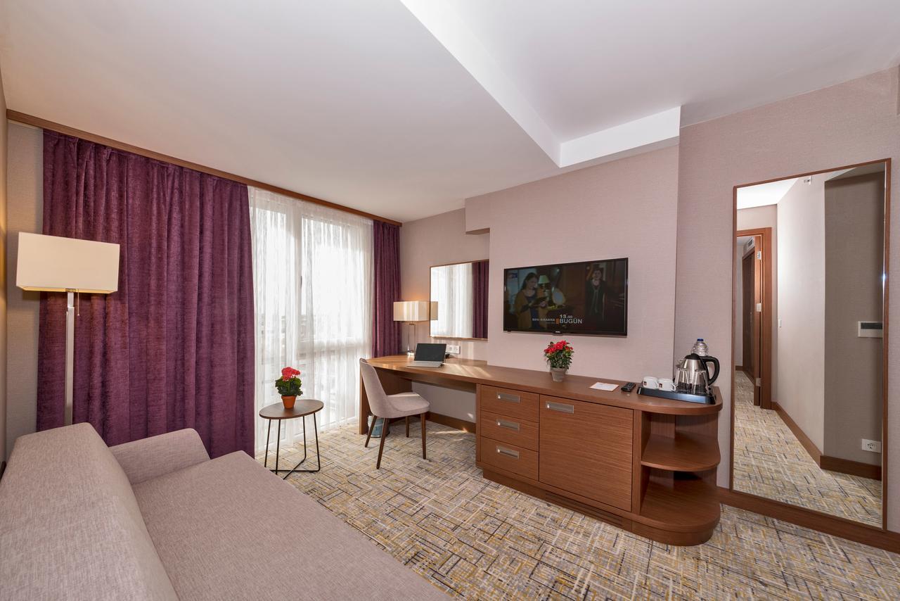 איסטמבול Land Park Hotel מראה חיצוני תמונה