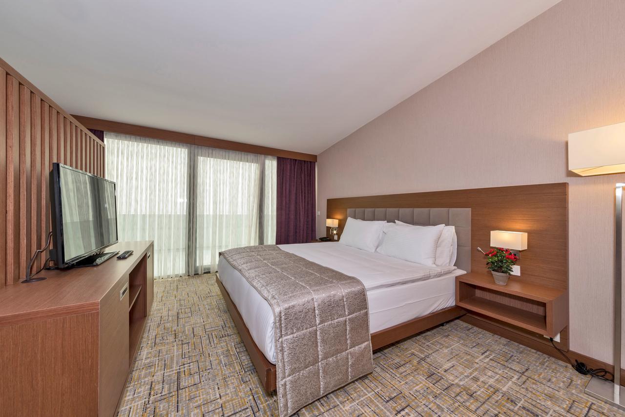 איסטמבול Land Park Hotel מראה חיצוני תמונה