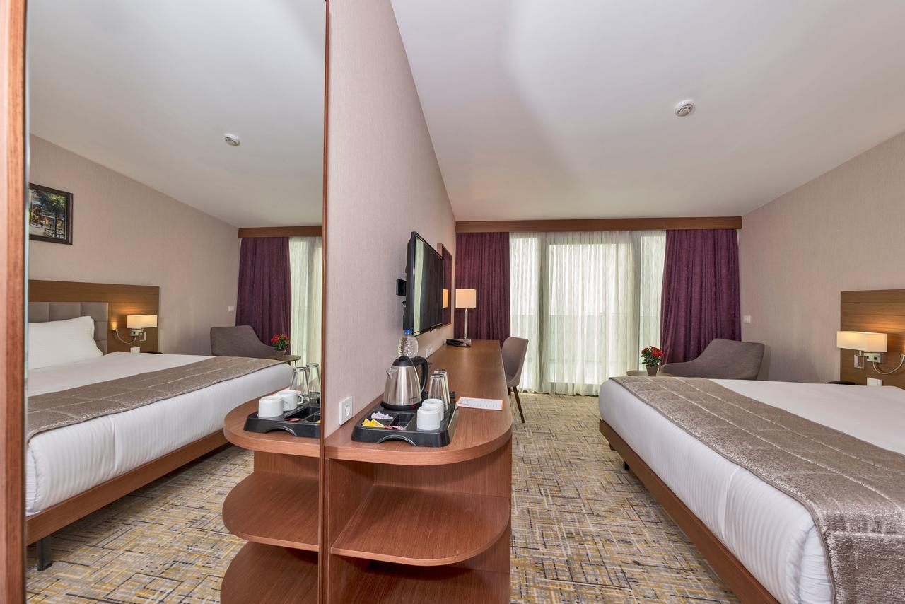 איסטמבול Land Park Hotel מראה חיצוני תמונה