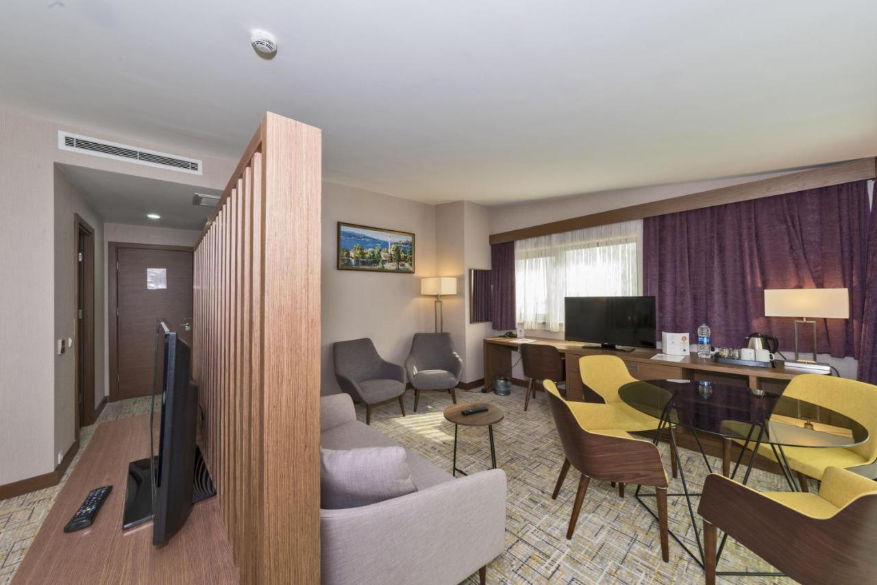 איסטמבול Land Park Hotel מראה חיצוני תמונה