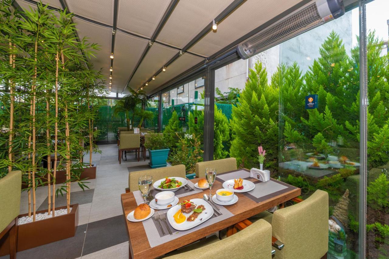 איסטמבול Land Park Hotel מראה חיצוני תמונה