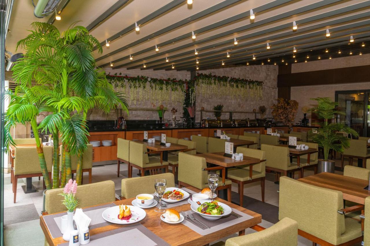 איסטמבול Land Park Hotel מראה חיצוני תמונה