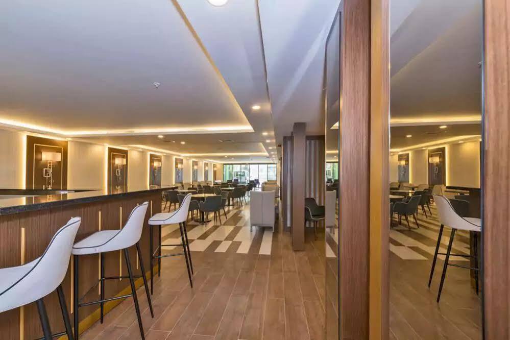 איסטמבול Land Park Hotel מראה חיצוני תמונה
